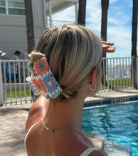 Load image into Gallery viewer, Crochet Claw Clips