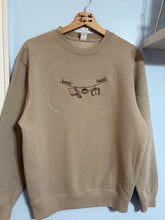 Load image into Gallery viewer, Book Lover Clothes Line Crewneck
