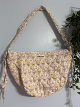 Load image into Gallery viewer, Coffee &amp; Books Quilted Shoulder Bag
