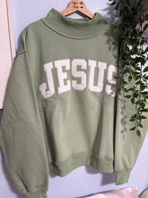 Load image into Gallery viewer, Assorted Oversized Mocknecks (size S/M)
