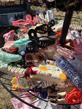 Load image into Gallery viewer, Mystery Claw Clip
