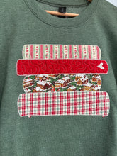 Load image into Gallery viewer, Holiday Book Stack Appliqué Crewneck
